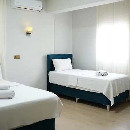 Grand Clover Hotel
